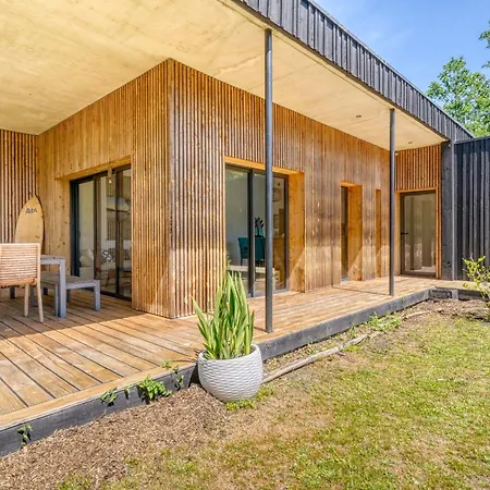 Modern With Large Garden Close To Sea And Forest *
